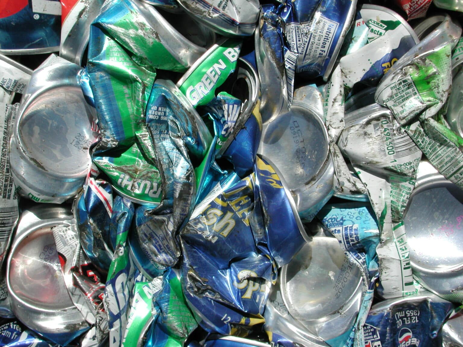 crushed aluminum cans